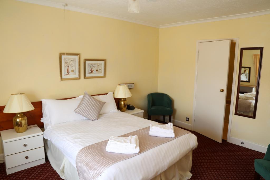 Westberry Hotel Bodmin Bagian luar foto